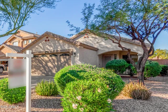 $1,800 | 15448 West Yucatan Drive, Surprise, AZ 85379