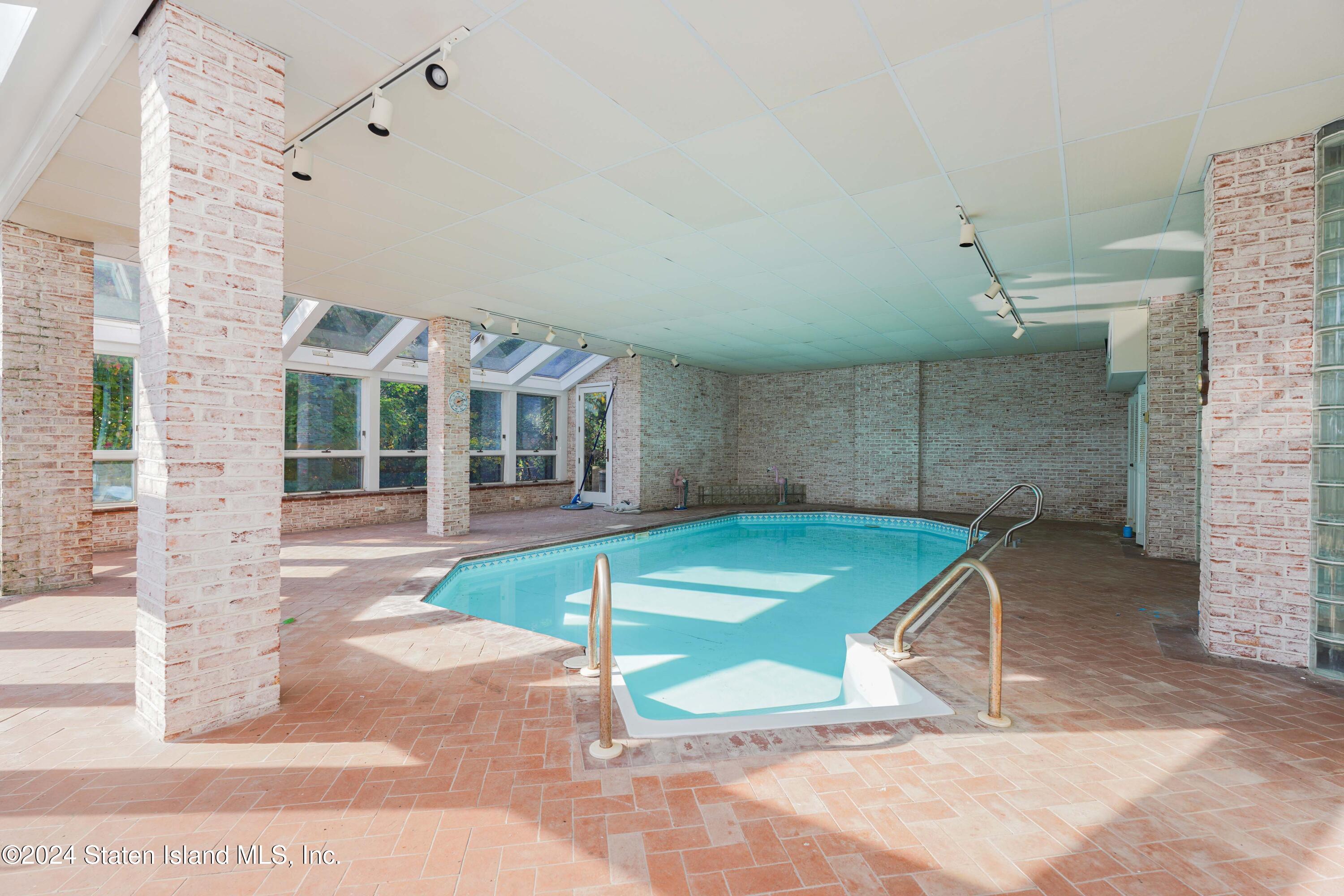 12 Romer Road Staten Island, NY 10304 - Photo 53 of 63 Photo Oct 29 2024, 2 25 34 AM