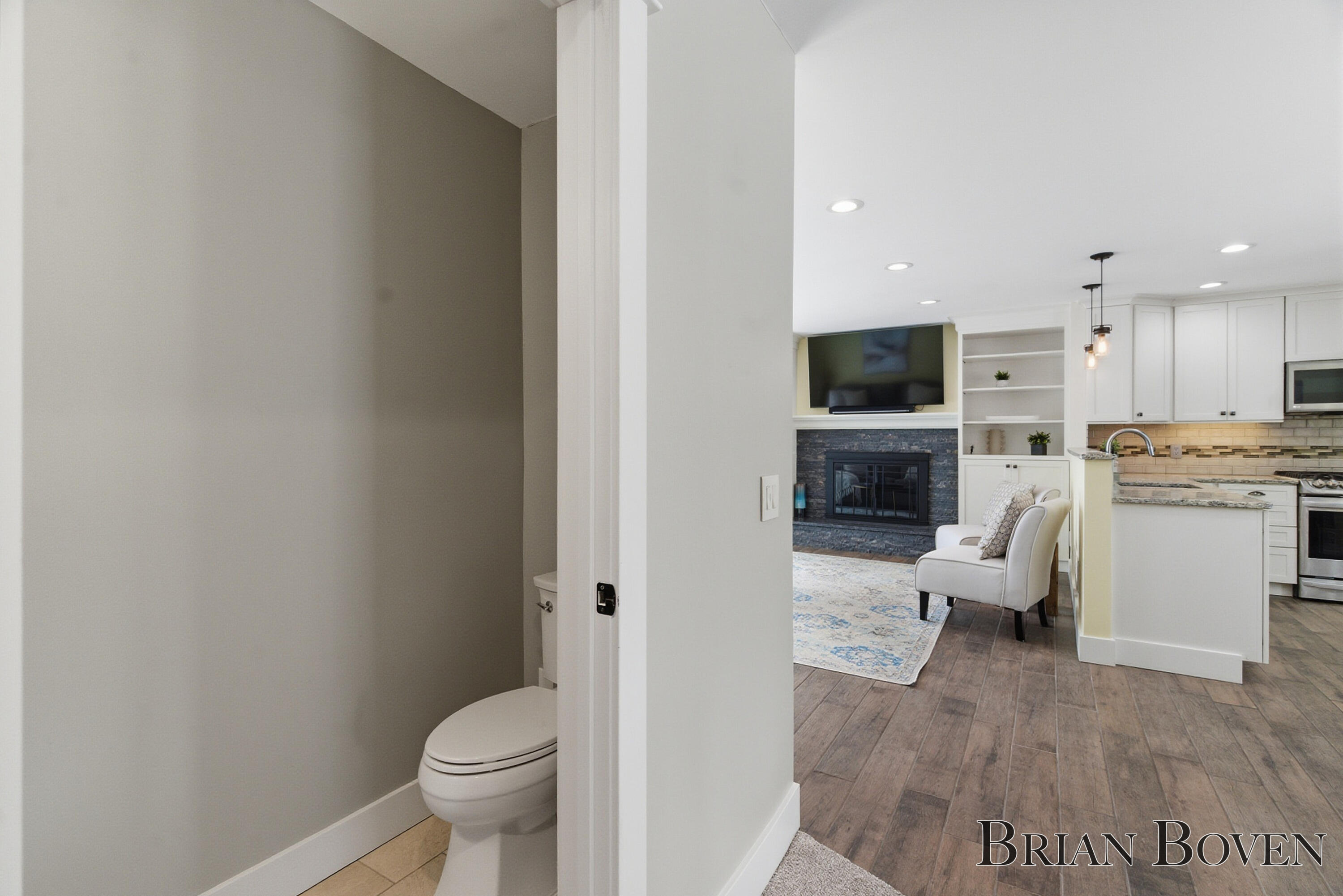 9800 10 Mile Road Northeast Rockford, MI 49341 - Photo 12 of 49 DSC05405