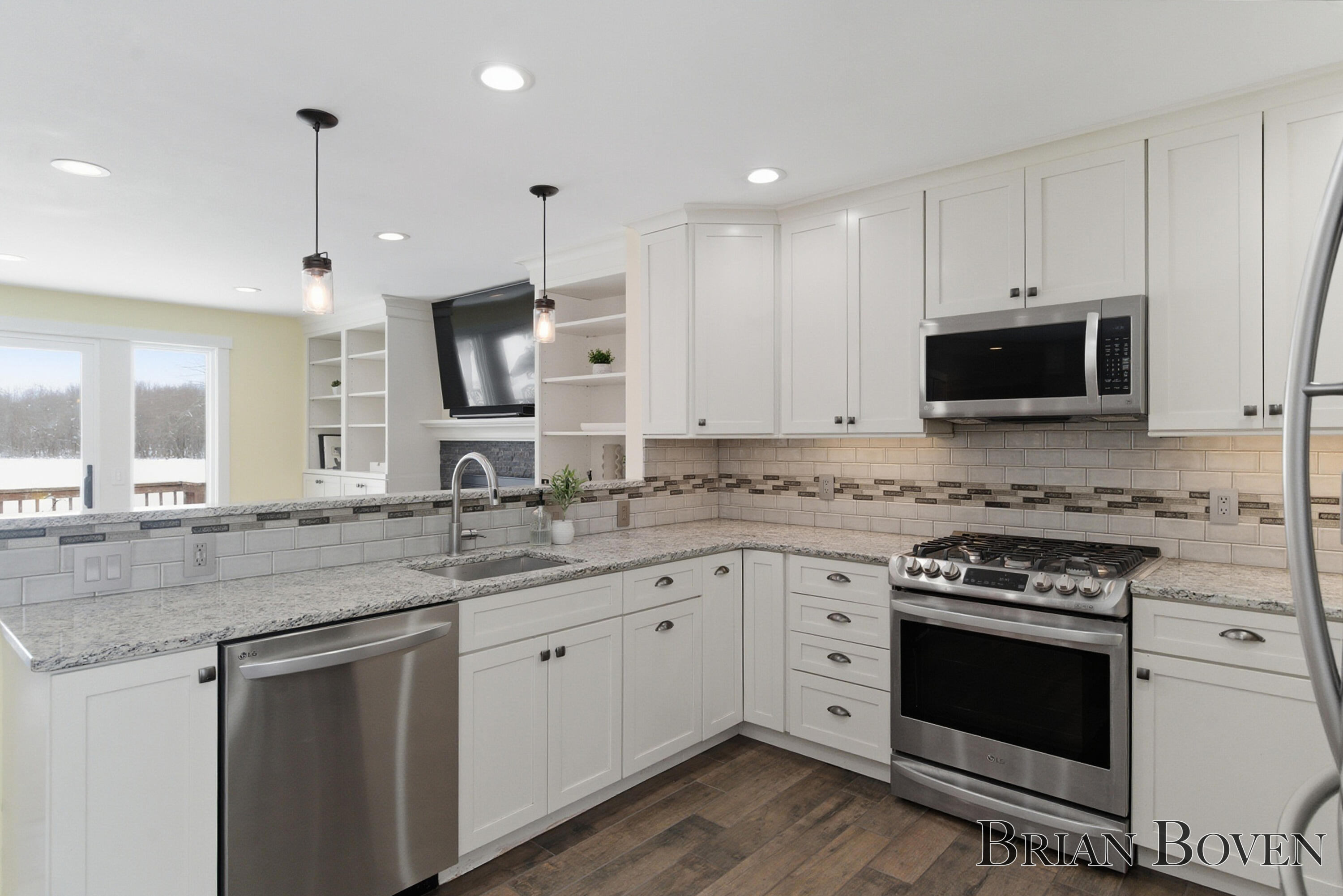 9800 10 Mile Road Northeast Rockford, MI 49341 - Photo 4 of 49 DSC05396