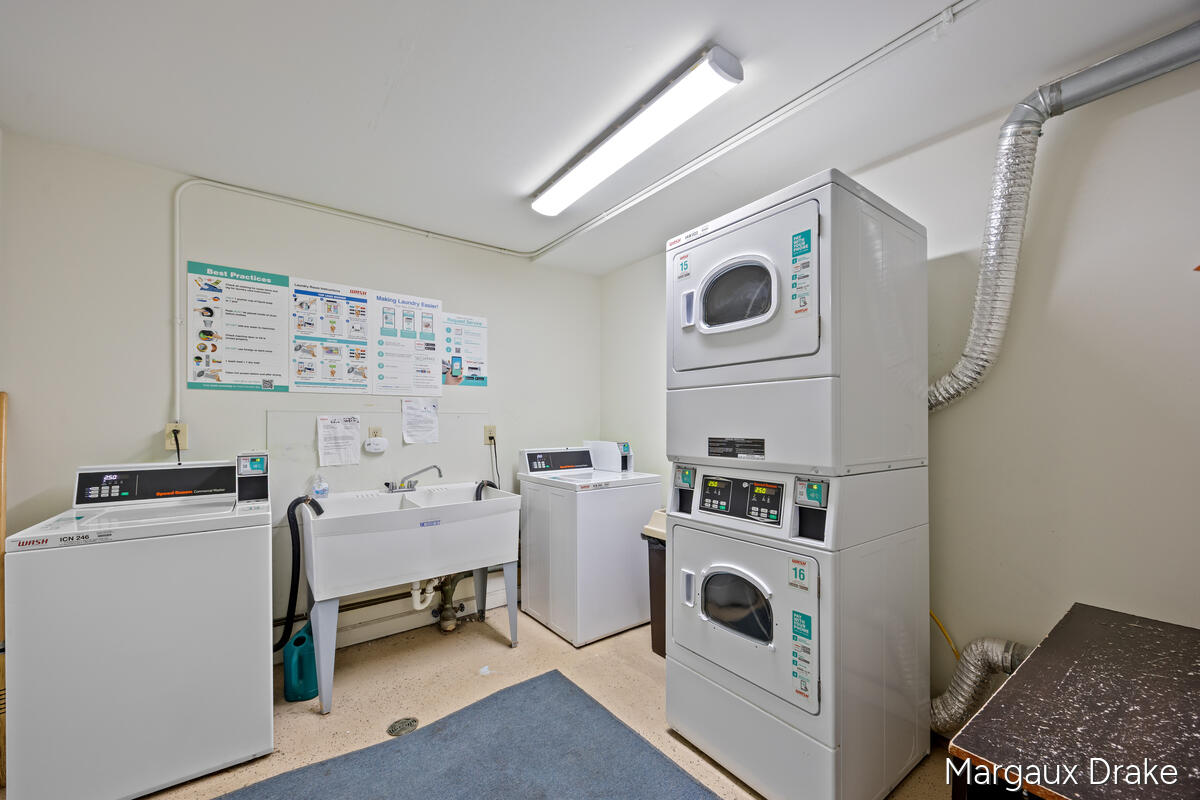 6716 Cascade Road Southeast, Unit 37 Grand Rapids, MI 49546 - Photo 17 of 21 6716-Cascade_016