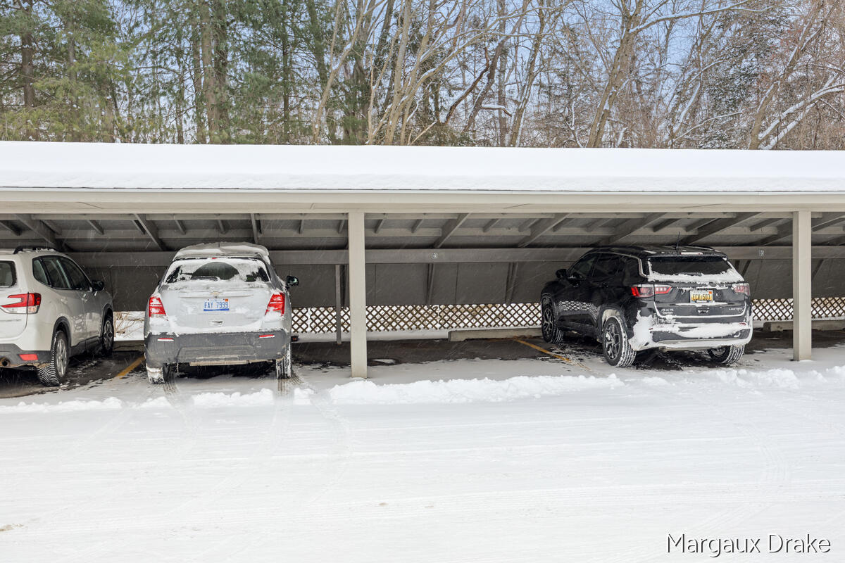6716 Cascade Road Southeast, Unit 37 Grand Rapids, MI 49546 - Photo 18 of 21 6716-Cascade_018