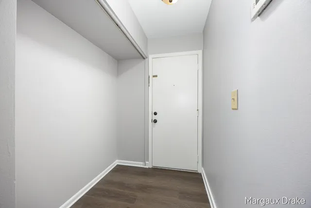 $139,000 | 6716 Cascade Road Southeast, Unit 37, Grand Rapids, MI 49546