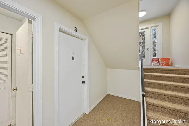 $139,000 | 6716 Cascade Road Southeast, Unit 37, Grand Rapids, MI 49546