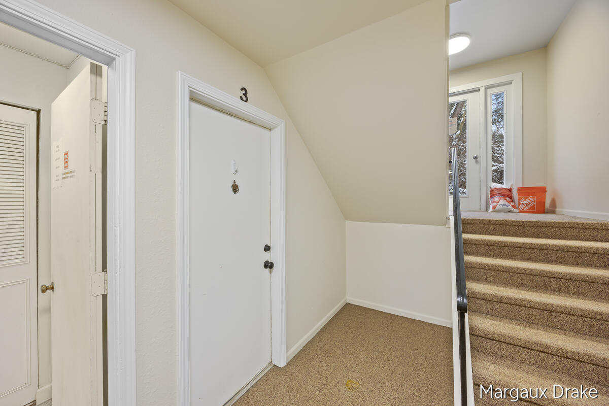 6716 Cascade Road Southeast, Unit 37 Grand Rapids, MI 49546 - Photo 8 of 21 6716-Cascade_003