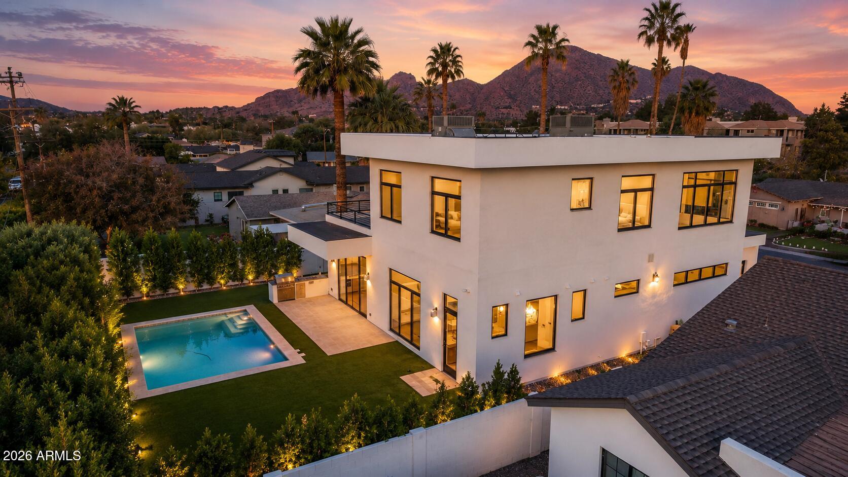 4120 North 44th Place Phoenix, AZ 85018 - Photo 2 of 35 Backyard