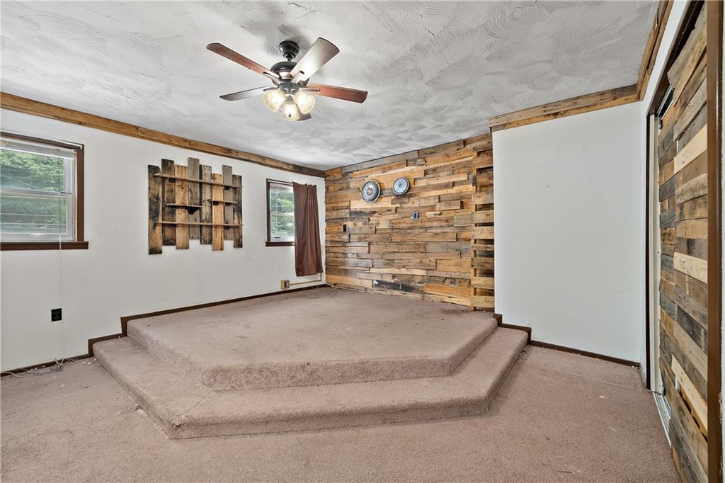 3322 Spring Garden Road Pittsburgh, PA 15212 - Photo 9 of 18 Gallery Image 9