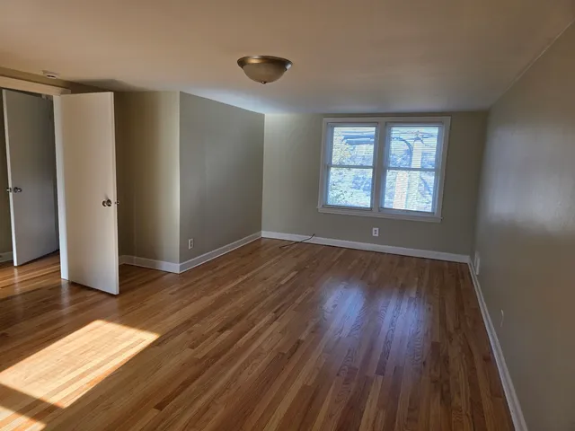 $269,900 | 9514 South Bell Avenue, Chicago, IL 60643