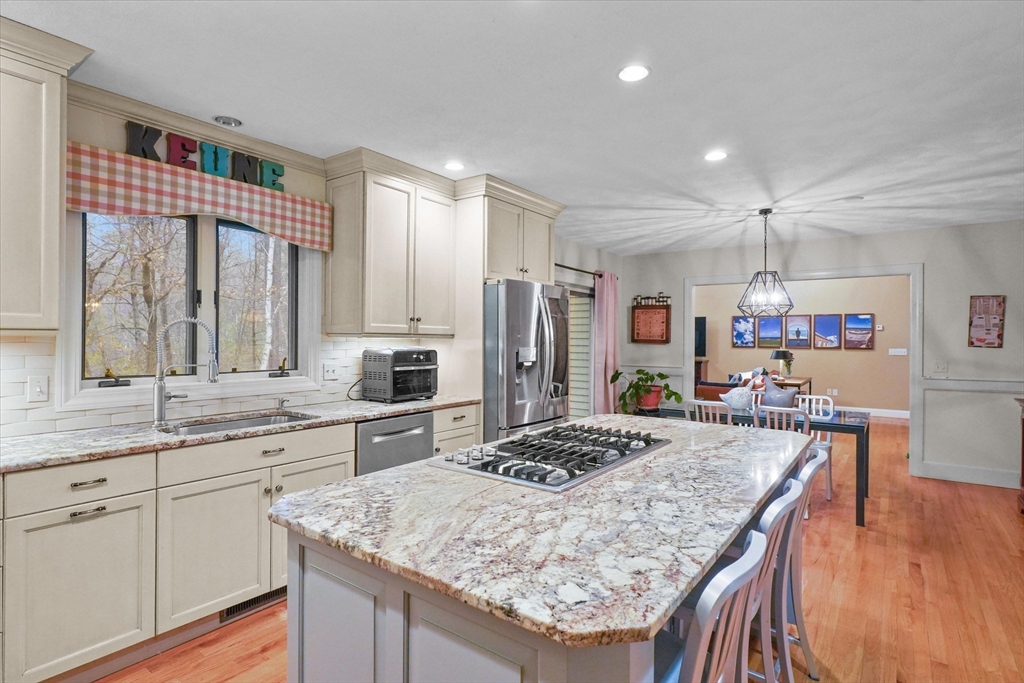 20 Barnside Road Boxford, MA 01921 - Photo 5 of 42 a kitchen with sink and refrigerator