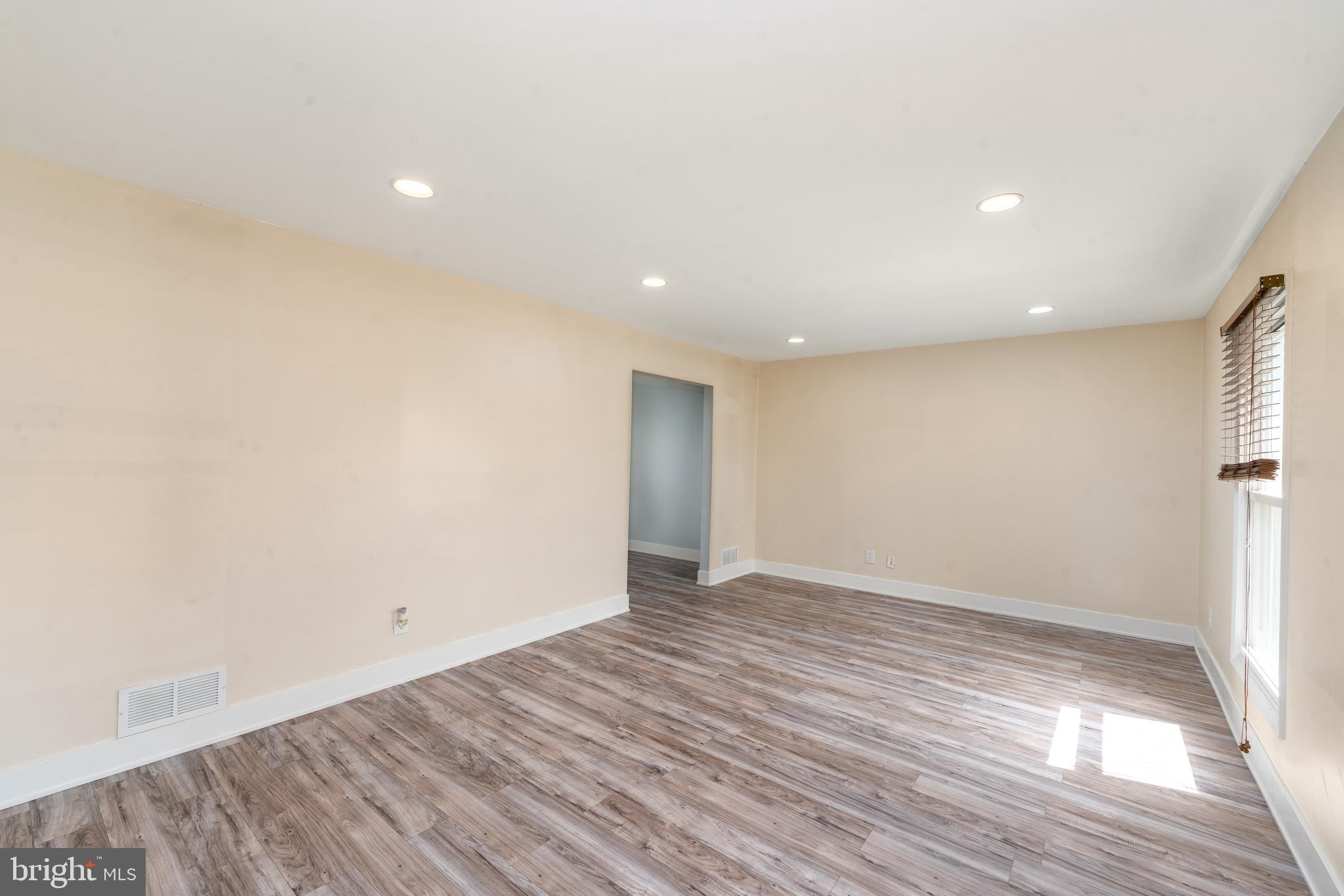 1908 Champlain Drive Severn, MD 21144 - Photo 4 of 33