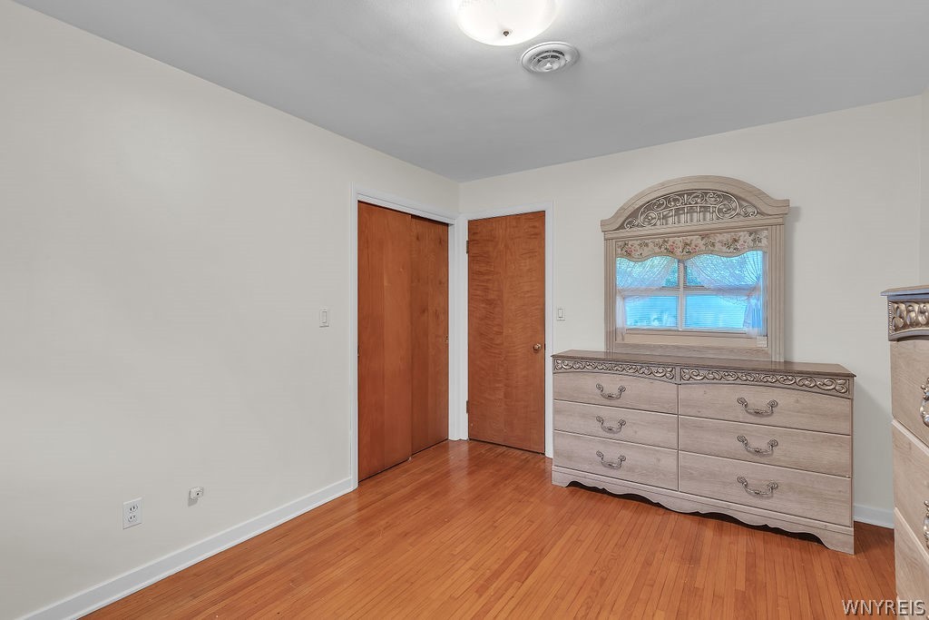 95 Dana Road Buffalo, NY 14216 - Photo 17 of 34 Third bedroom