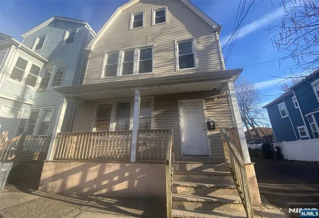 $499,900 | 72-74 Willoughby Street, Newark, NJ 07112