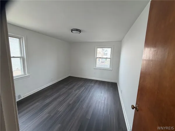 $179,000 | 35 Hewitt Avenue, Buffalo, NY 14215