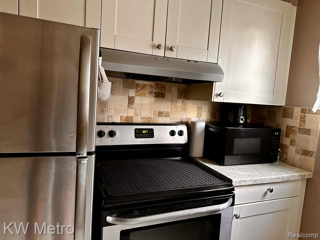 15219 East 9 Mile Road, Unit 3A Eastpointe, MI 48021 - Photo 8 of 15 Gallery Image 8