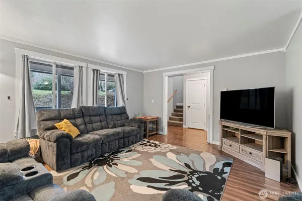 $590,000 | 266 Bear View Drive, Chehalis, WA 98532