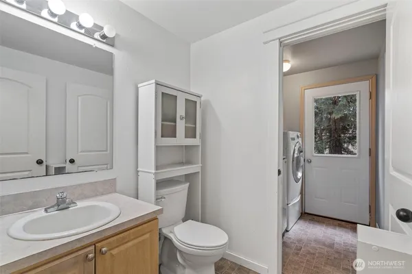 $590,000 | 266 Bear View Drive, Chehalis, WA 98532