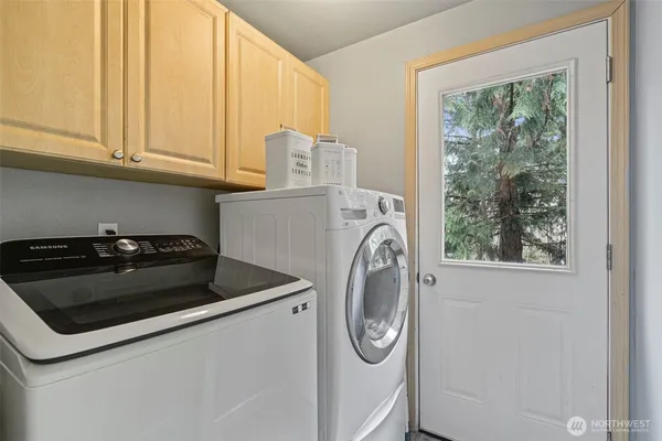 $590,000 | 266 Bear View Drive, Chehalis, WA 98532