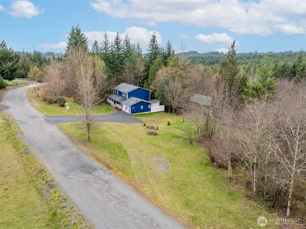 $590,000 | 266 Bear View Drive, Chehalis, WA 98532