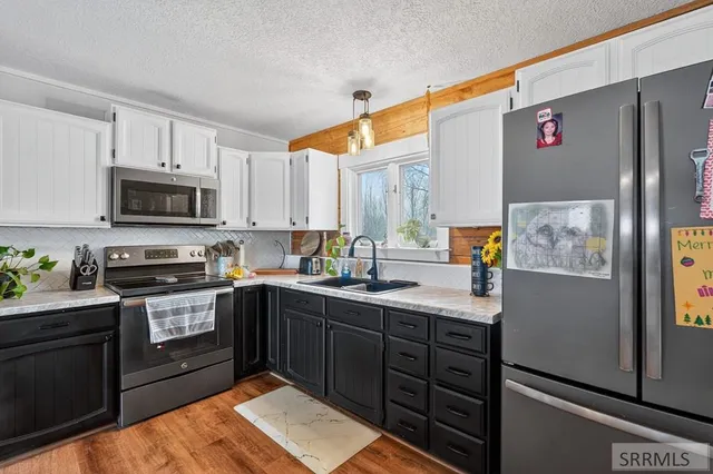 $430,000 | 2458 Adrianne Way, American Falls, ID 83211