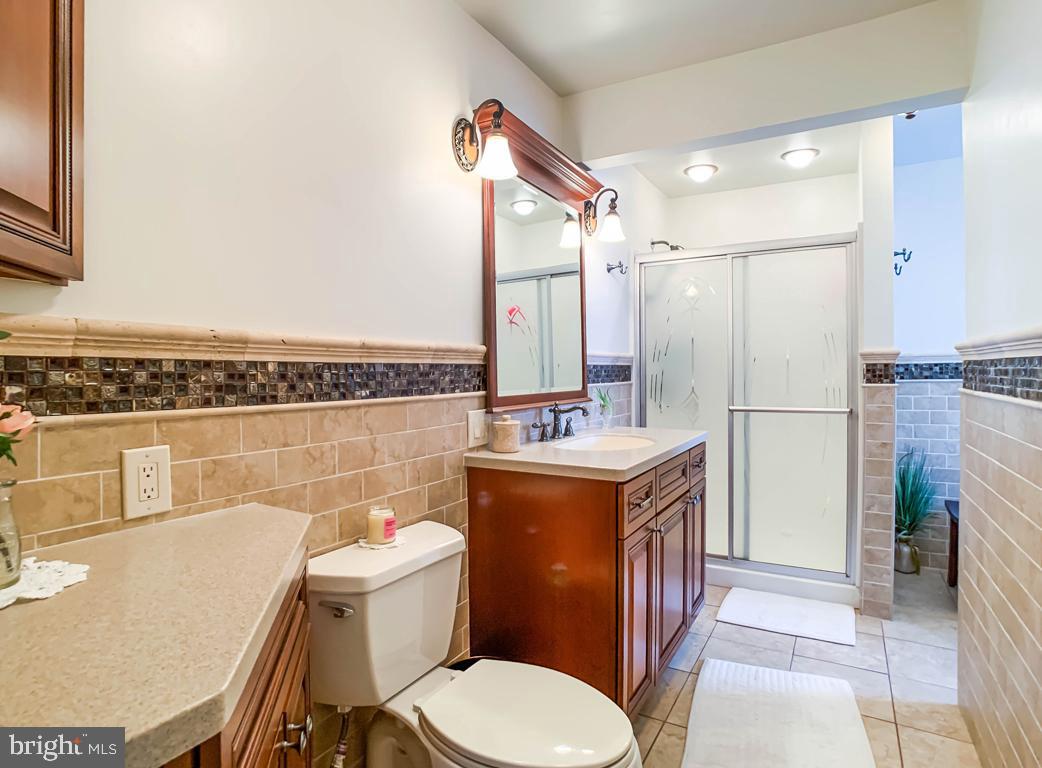 31 Margin Road Levittown, PA 19056 - Photo 16 of 29