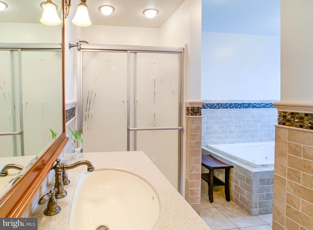 31 Margin Road Levittown, PA 19056 - Photo 17 of 29