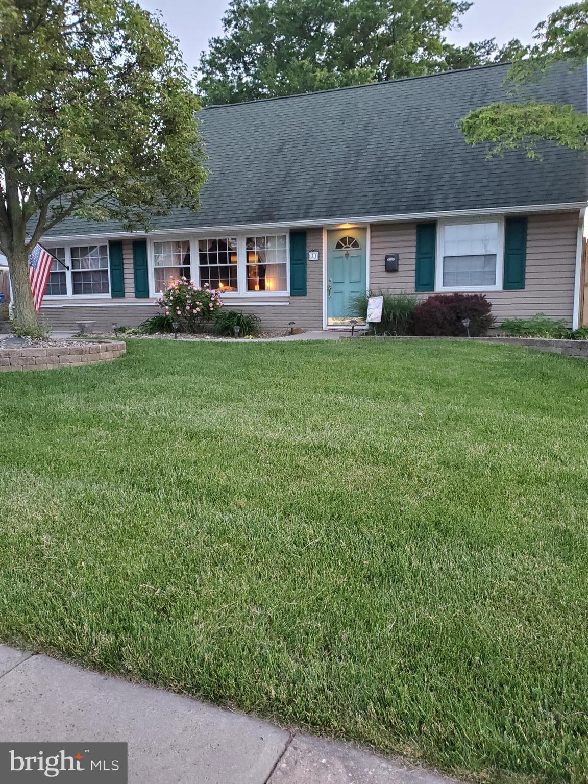 31 Margin Road Levittown, PA 19056 - Photo 2 of 29