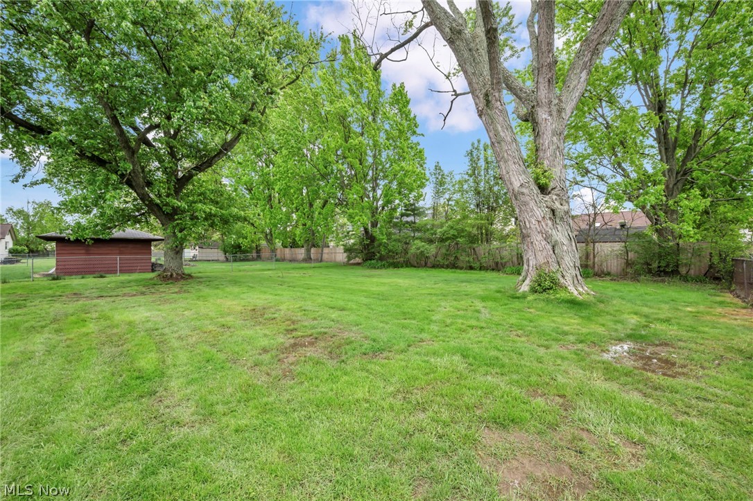 13177 Whitney Road Strongsville, OH 44136 - Photo 48 of 48 Gallery Image 48