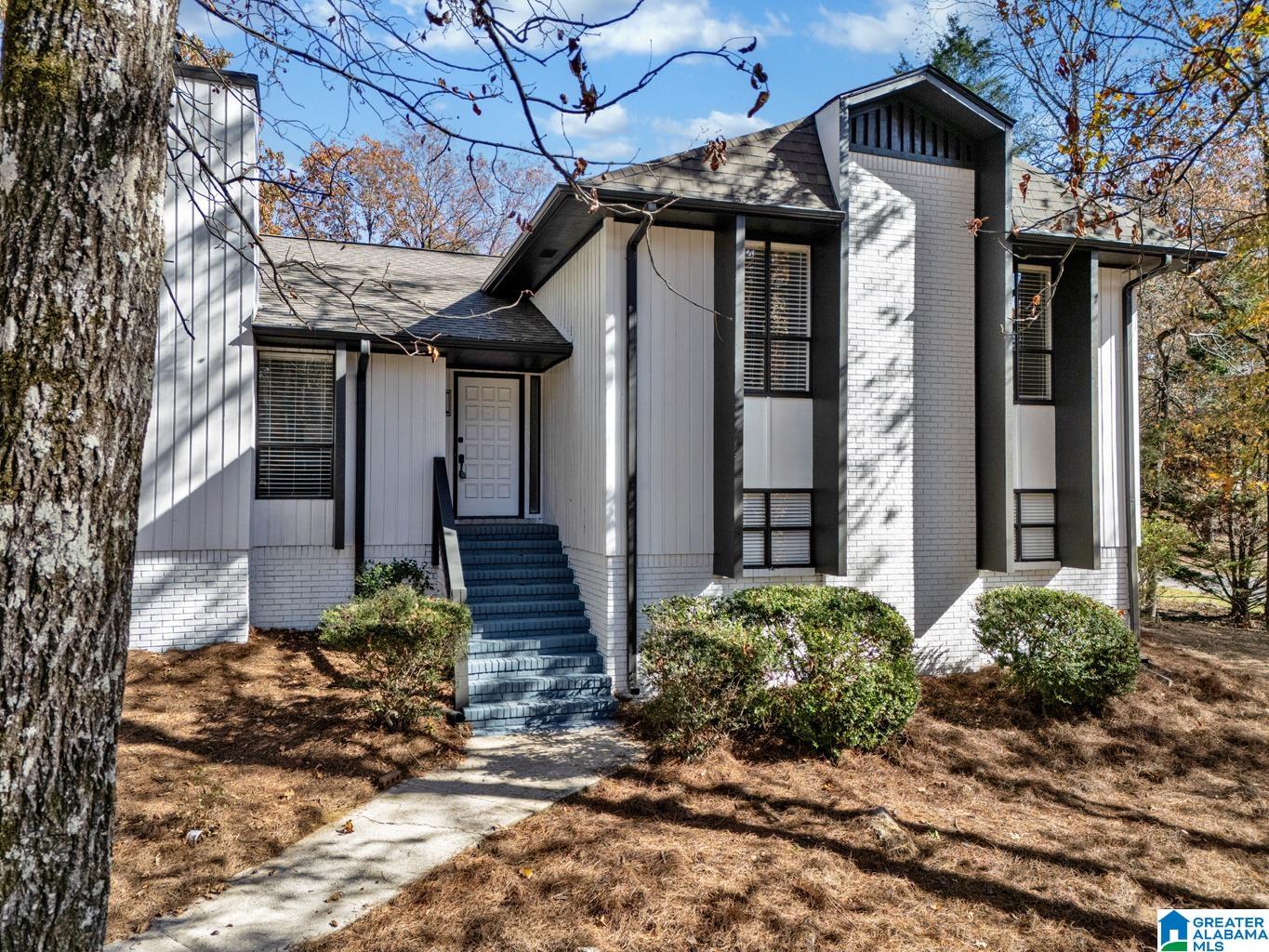 2575 Dalton Drive Pelham, AL 35124 - Photo 7 of 73