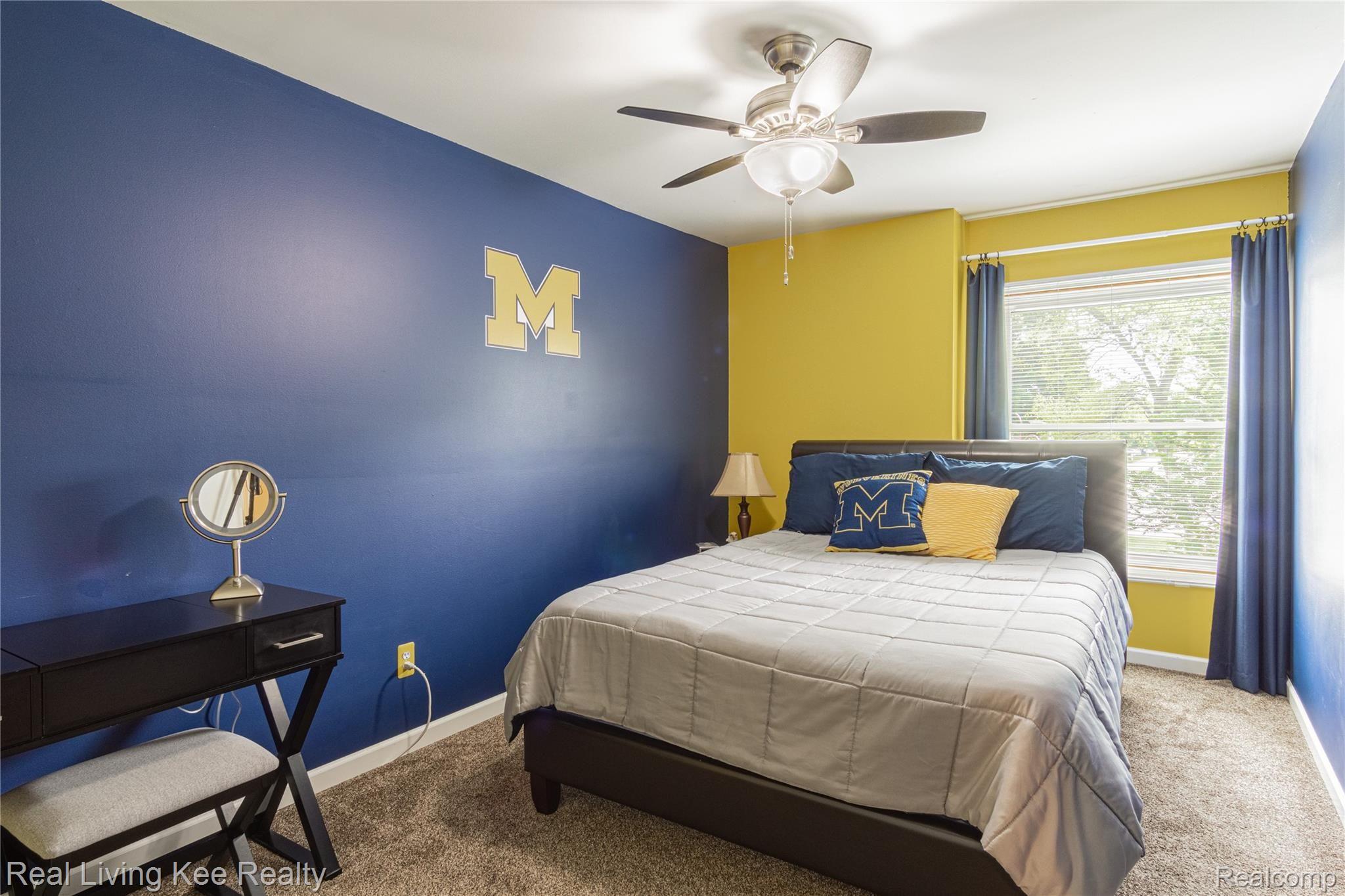 2160 Warrington Road Rochester, MI 48307 - Photo 42 of 55 Interiors (29 of 42).jpg