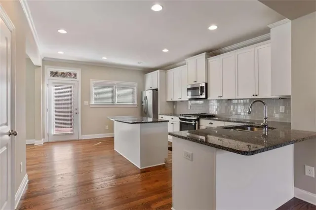 $555,000 | 1660 Gilstrap Lane Northwest, Atlanta, GA 30318