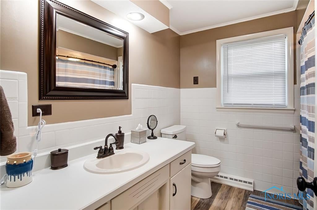 825 Hawthorne Road Findlay, OH 45840 - Photo 16 of 25 Gallery Image 16