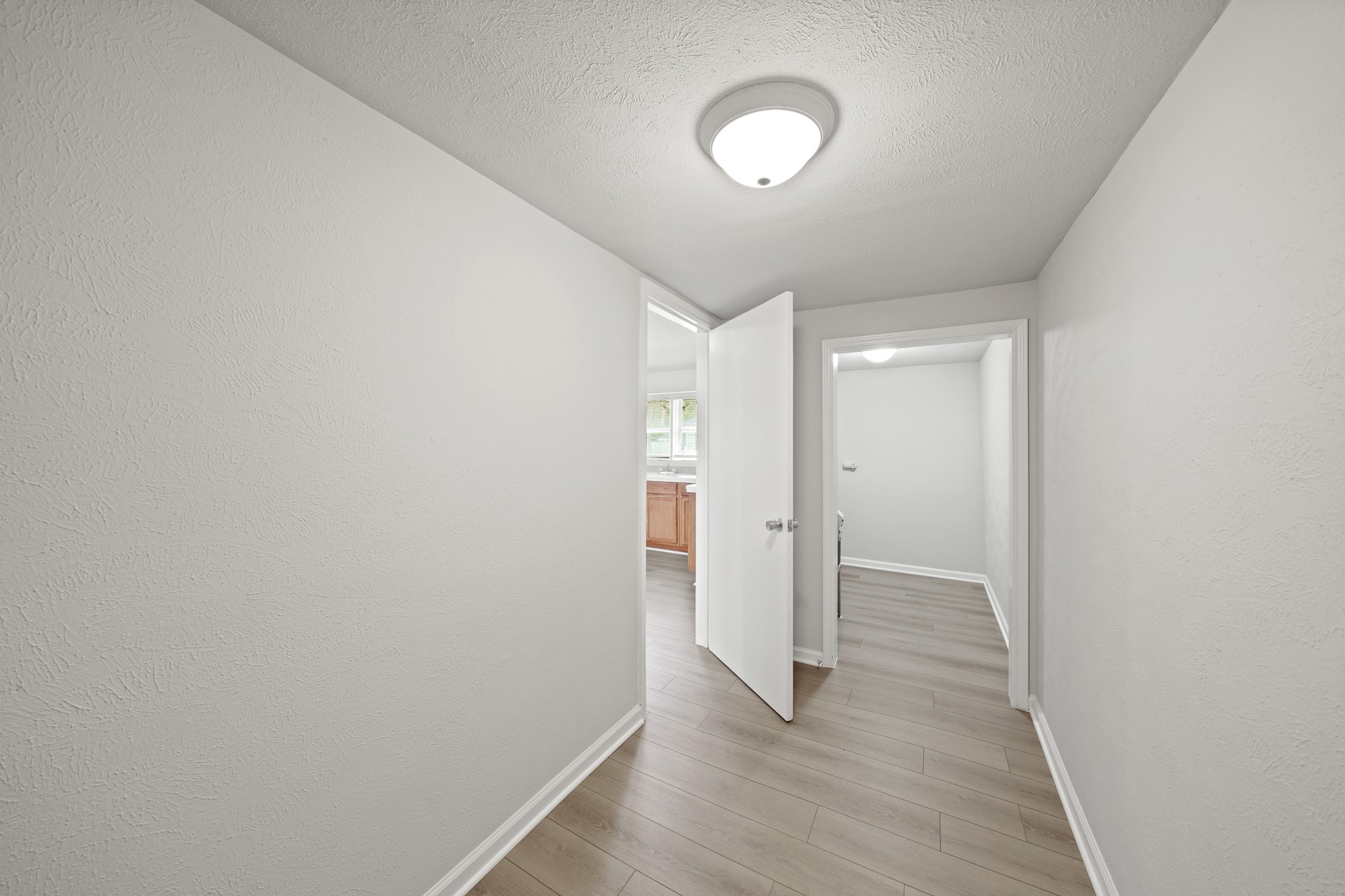 2253 Collier Street Houston, TX 77023 - Photo 3 of 11