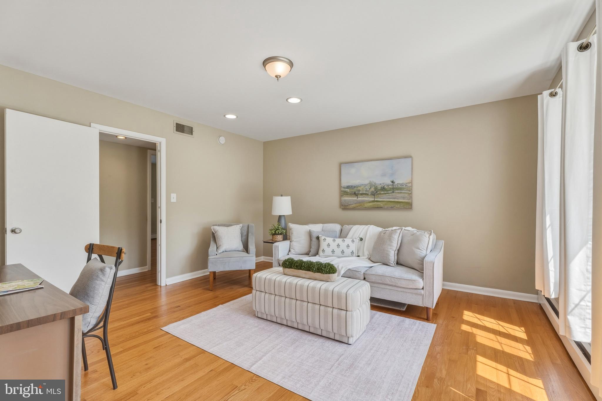 1802 Dulaney Valley Road Lutherville-Timonium, MD 21093 - Photo 19 of 50 Den/ Poss Bedroom