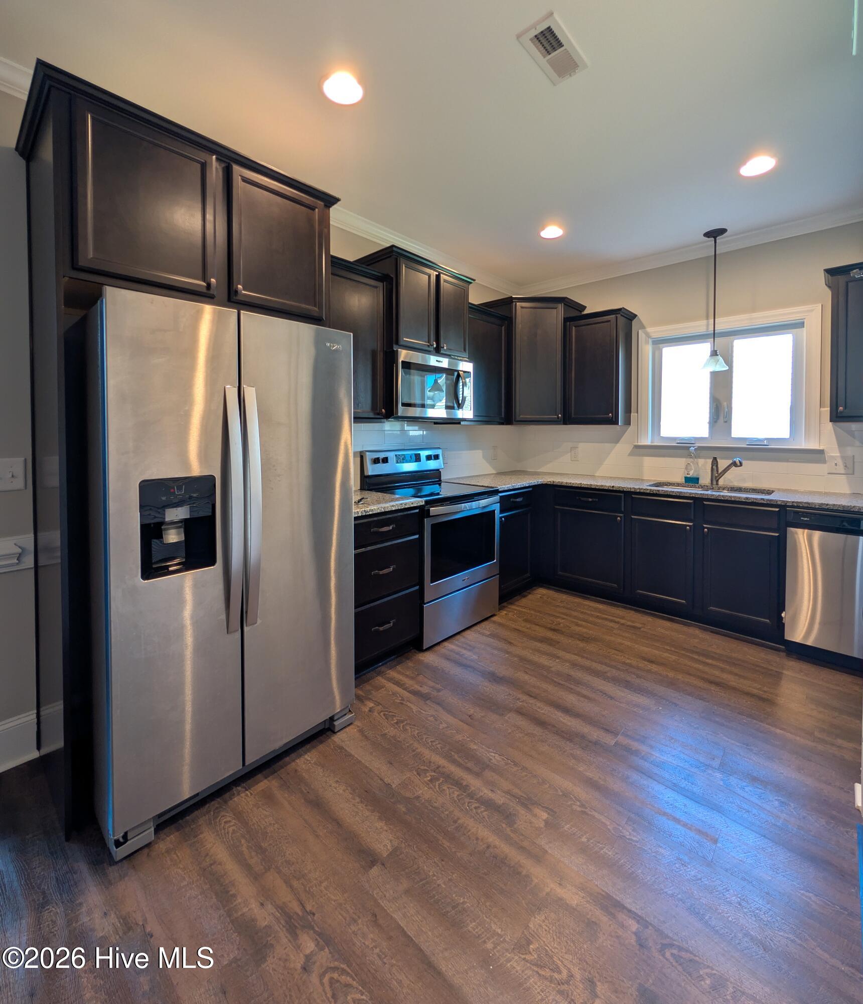 3709 Nantucket Road, Unit A Greenville, NC 27834 - Photo 2 of 20 KIT1