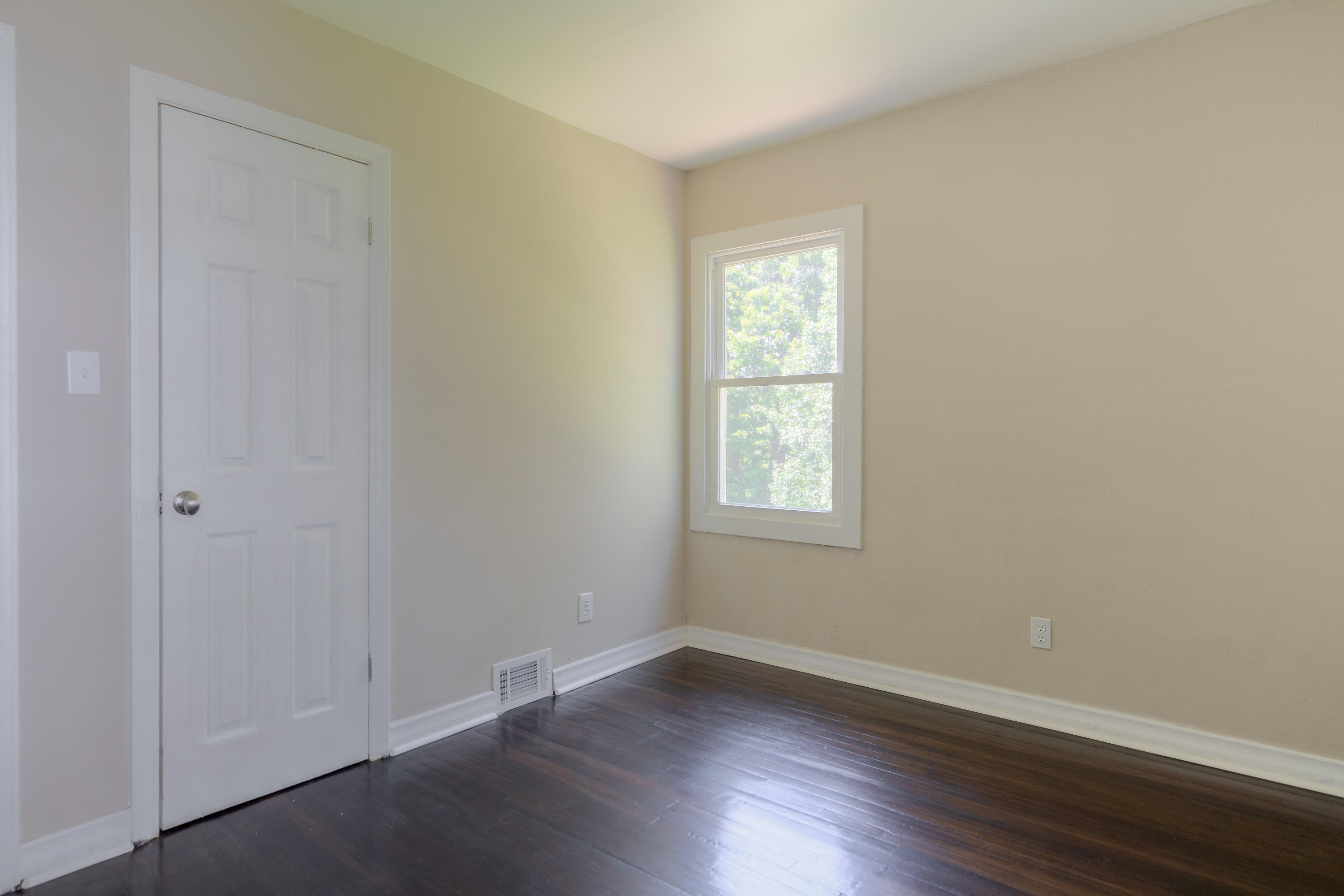 1121 Peppers Ferry Road Pulaski, VA 24301 - Photo 16 of 26 1121_PeppersFerryRd_HiRes-15