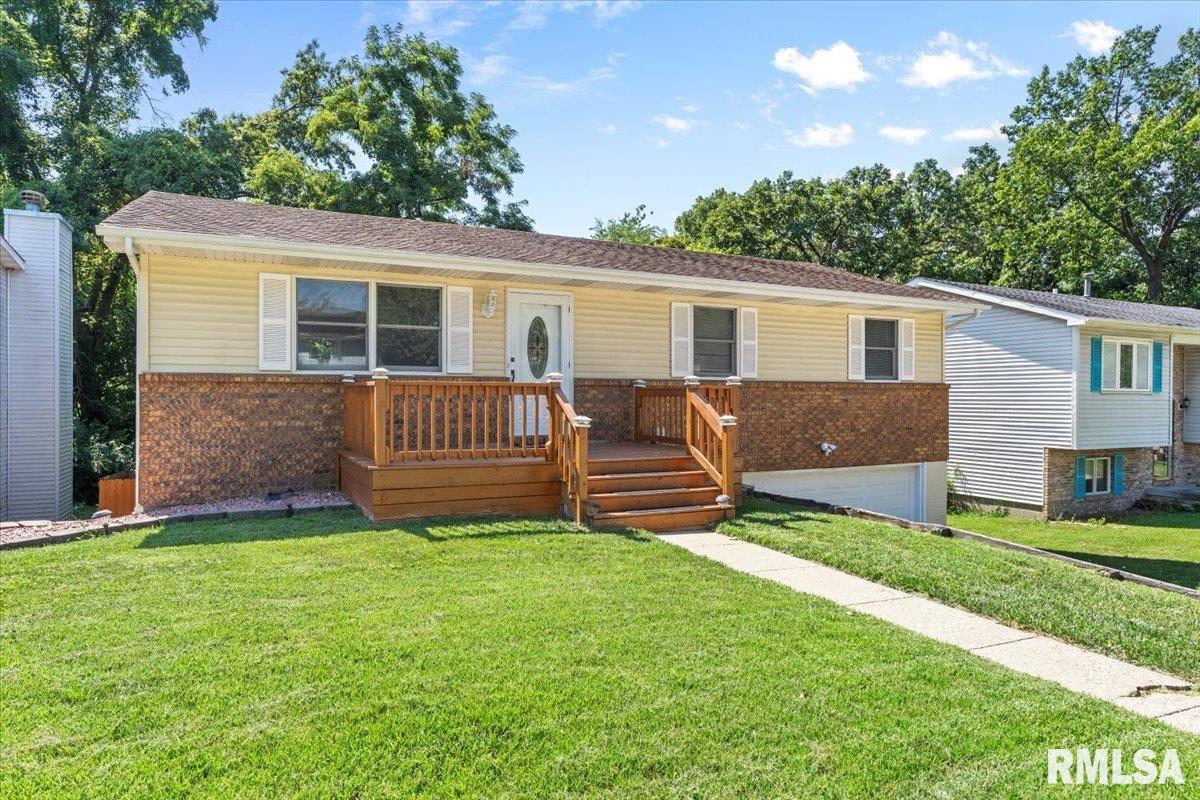 913 Diane Court Springfield, IL 62702 - Photo 2 of 31