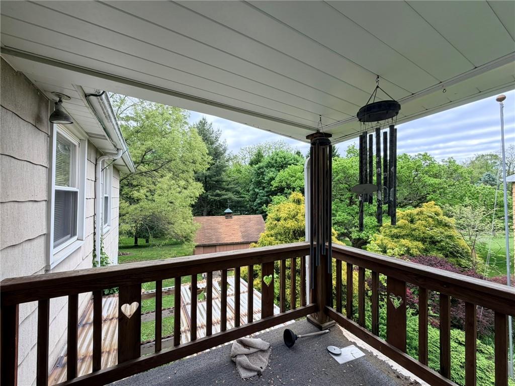 100 South Kings Creek Road Burgettstown, PA 15021 - Photo 17 of 46 Porch
