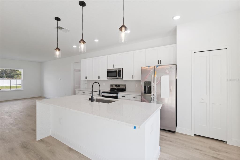 2273 Southwest 158th St Road Ocala, FL 34473 - Photo 15 of 32