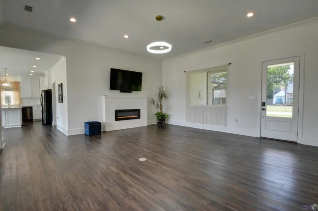 $486,000 | 245 Marion Drive, Baton Rouge, LA 70806