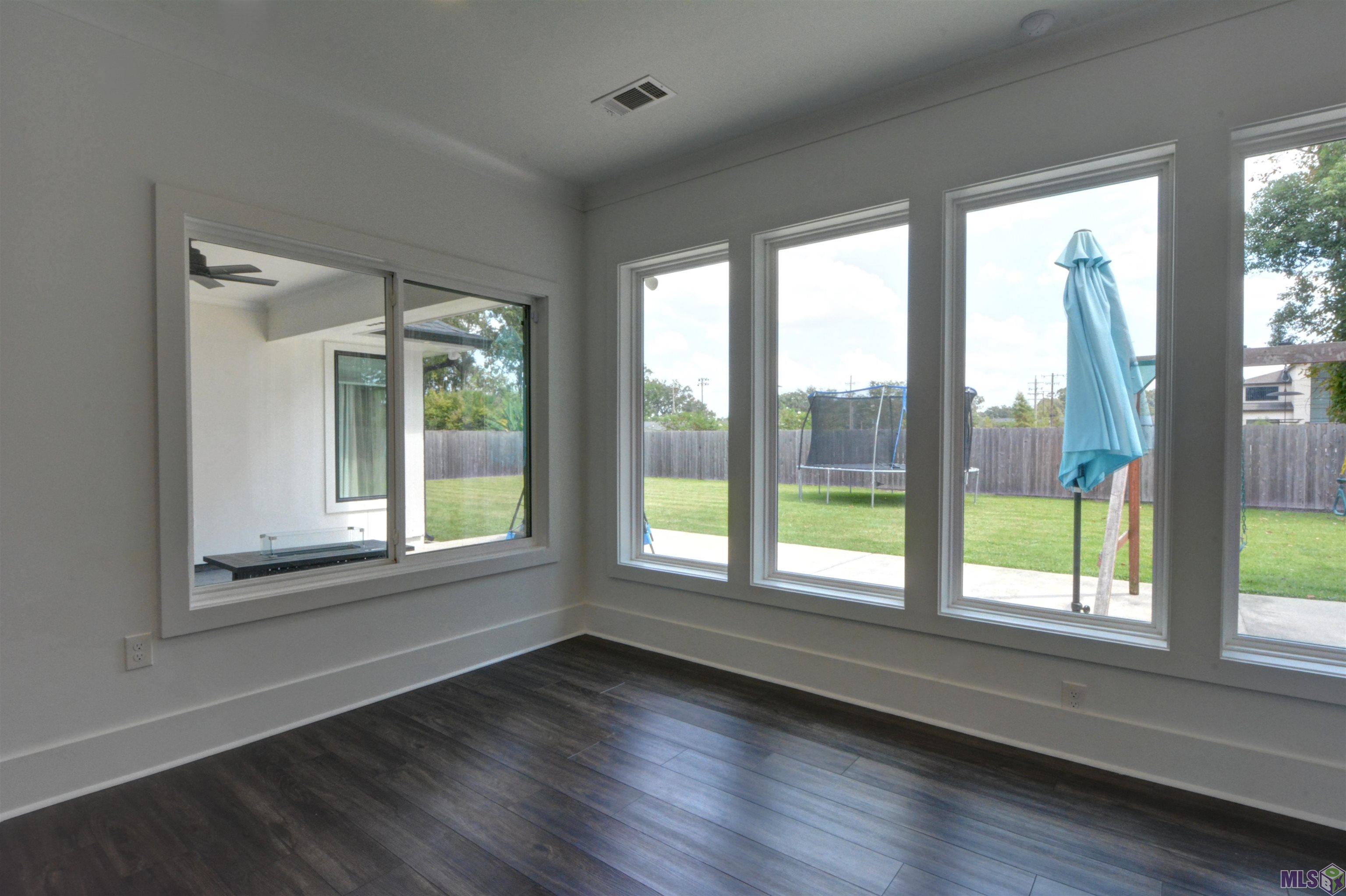 245 Marion Drive Baton Rouge, LA 70806 - Photo 5 of 27