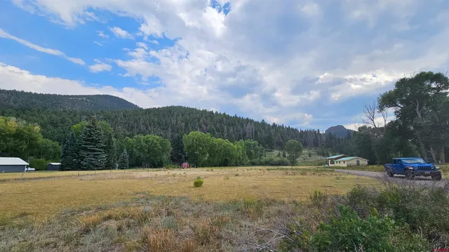 a view of outdoor space with mountain view