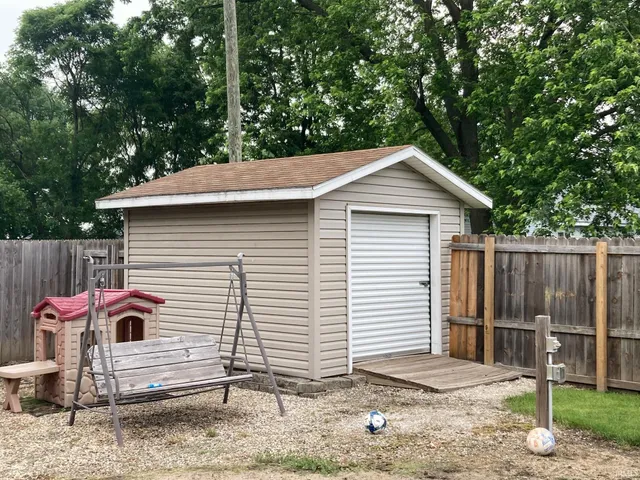 $223,900 | 305 North Lincoln Avenue, Fowler, IN 47944