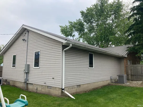 $210,000 | 305 North Lincoln Avenue, Fowler, IN 47944
