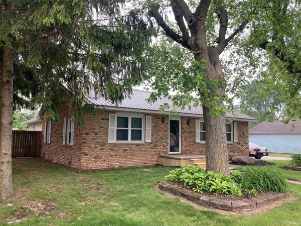 $210,000 | 305 North Lincoln Avenue, Fowler, IN 47944