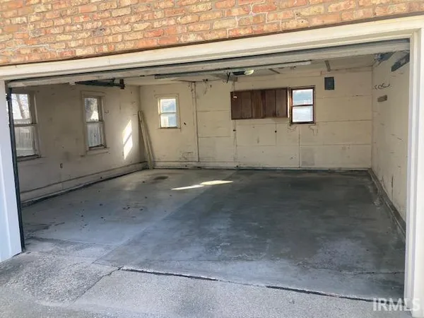 $210,000 | 305 North Lincoln Avenue, Fowler, IN 47944