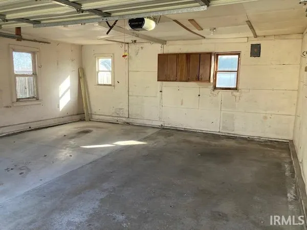 $210,000 | 305 North Lincoln Avenue, Fowler, IN 47944
