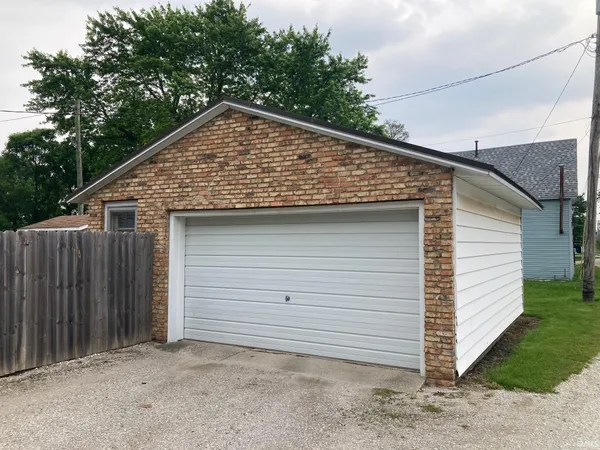 $210,000 | 305 North Lincoln Avenue, Fowler, IN 47944