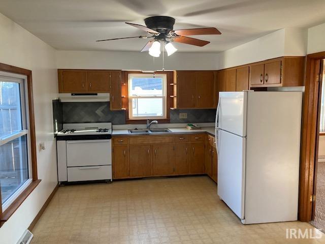 305 North Lincoln Avenue Fowler, IN 47944 - Photo 9 of 31