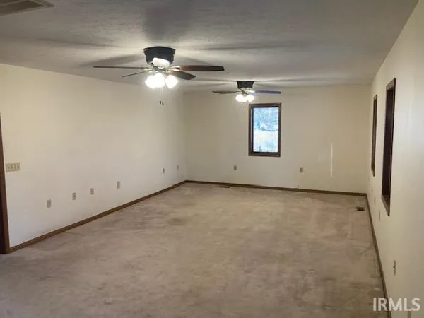 $210,000 | 305 North Lincoln Avenue, Fowler, IN 47944