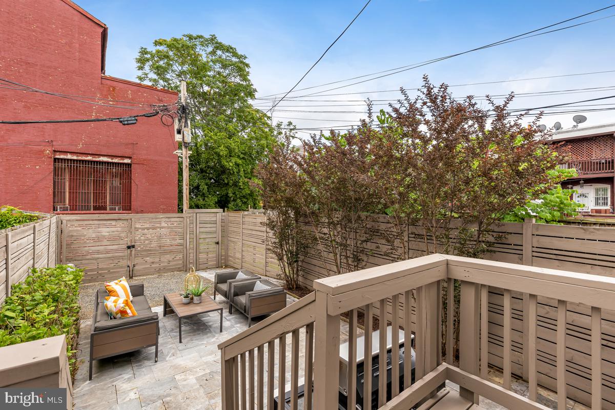 911 10th Street Northeast Washington, DC 20002 - Photo 17 of 46 Serene back yard with parking